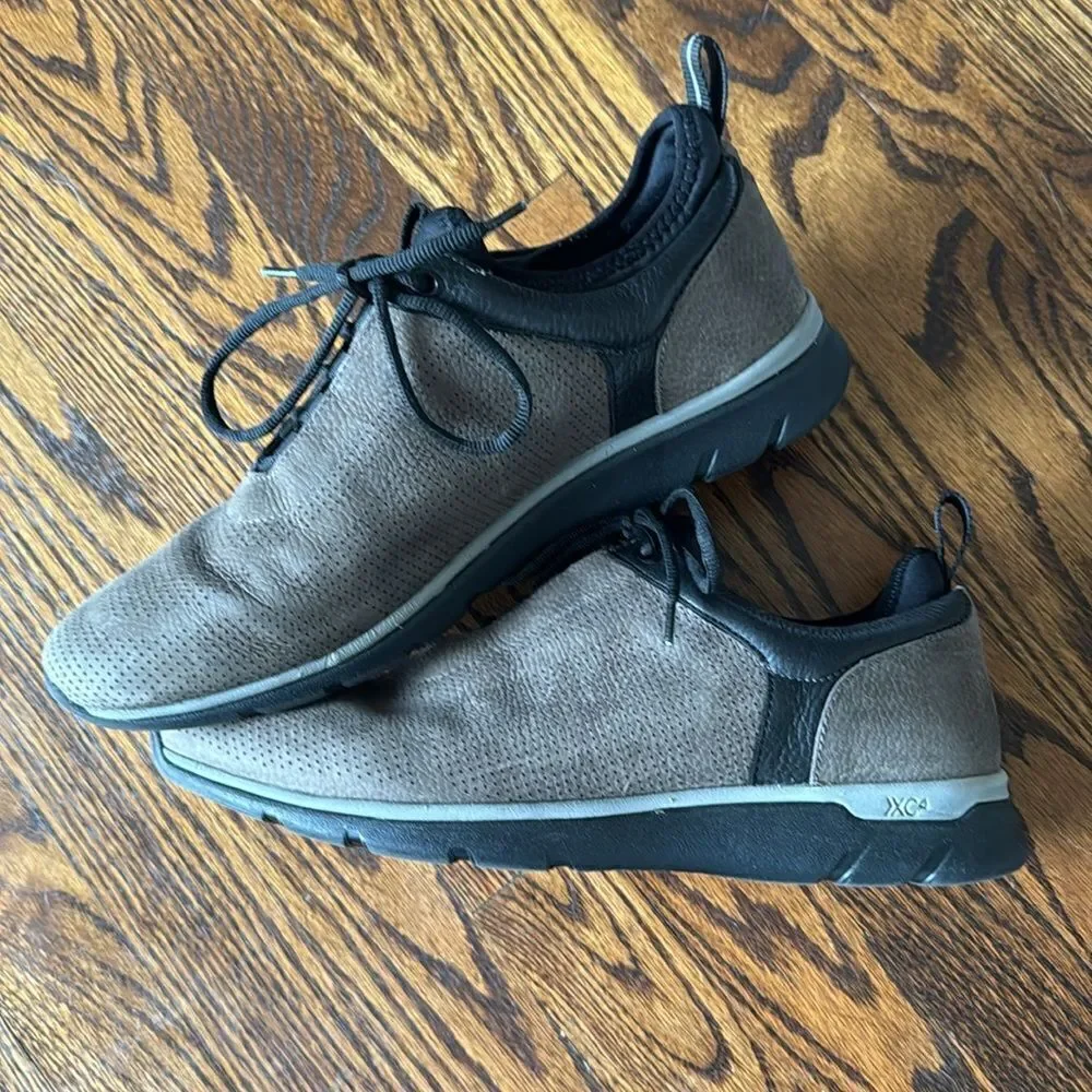 Johnston & Murphy Prentiss U Throat Sneaker Gray Nubuck. Waterproof. Size 11 1/2